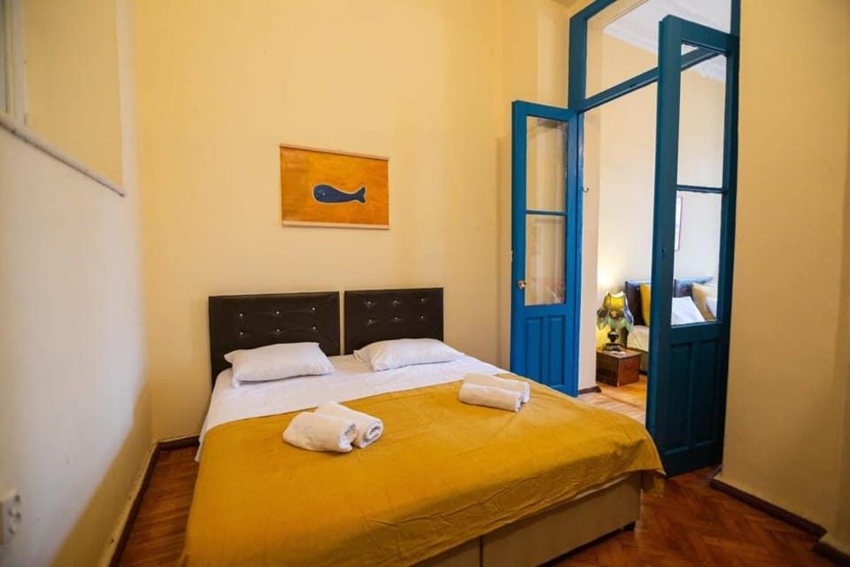 Stylish Apartment In Historic Building Apartment in Batumi