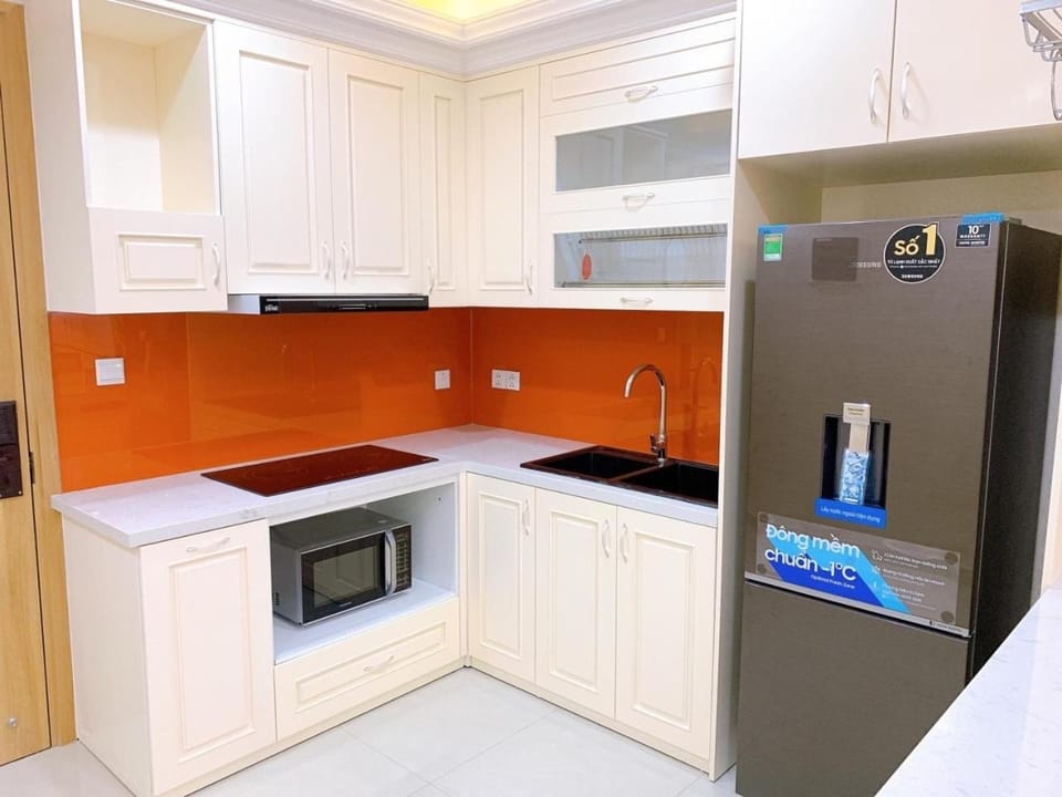 Căn hộ Emerald 2PN 2VS hồ bơi Aeon mall Tân Phú Apartment in Ho Chi Minh City