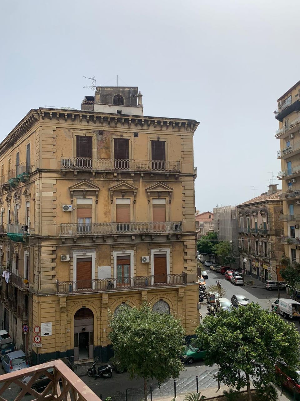 Property building, Neighbourhood, Street view
