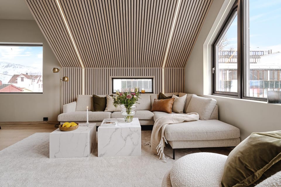 Living room, Seating area