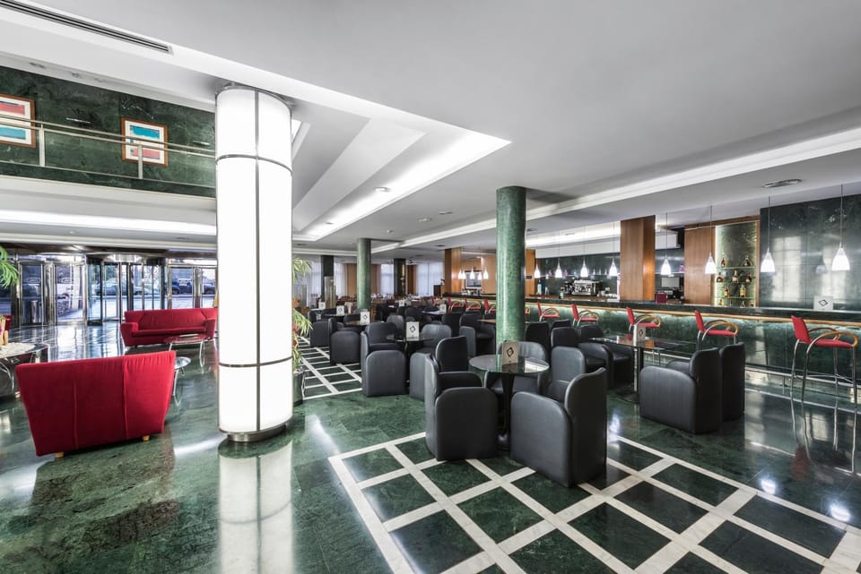 Lounge or bar