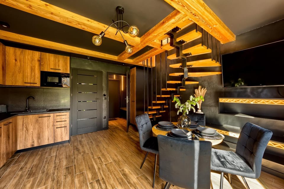 Living room, kitchen