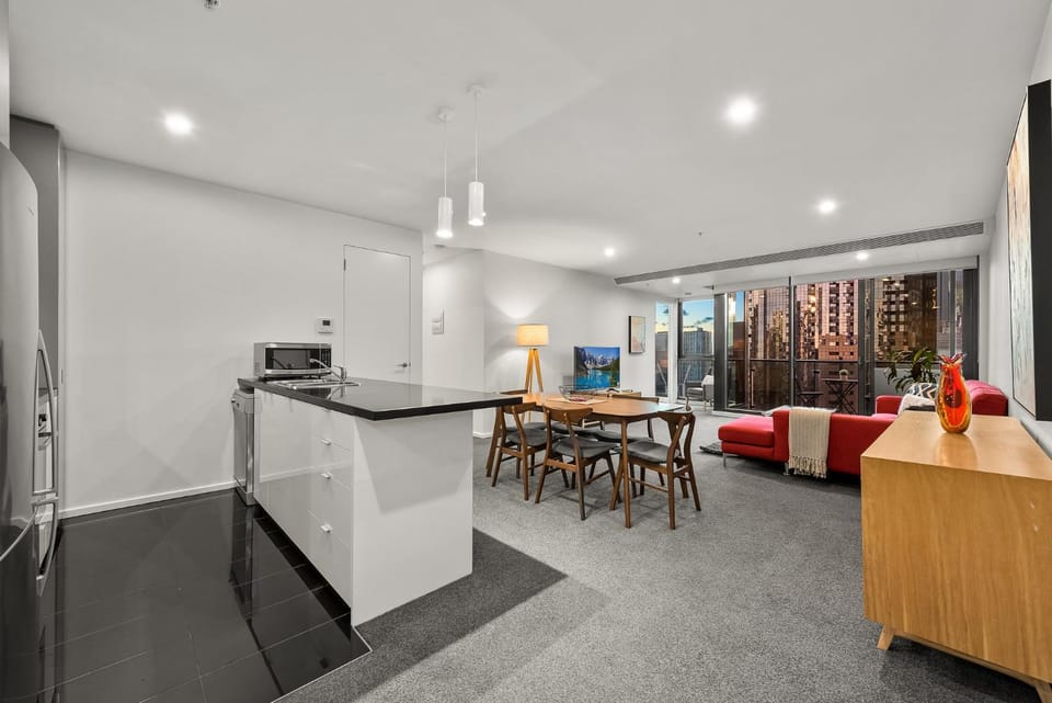 Kitchen or kitchenette, Living room, Dining area
