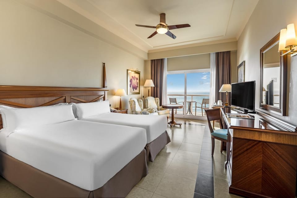 TV and multimedia, Photo of the whole room, Bedroom, Sea view