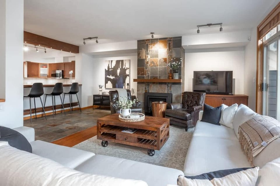 34 Englewood Greens House in Whistler