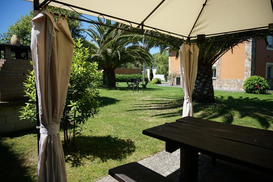 Garden, furniture