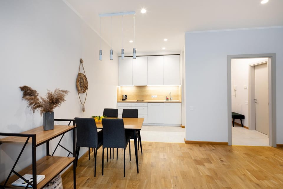 Riverside Design Apartment with underground private parking Apartment in Riga