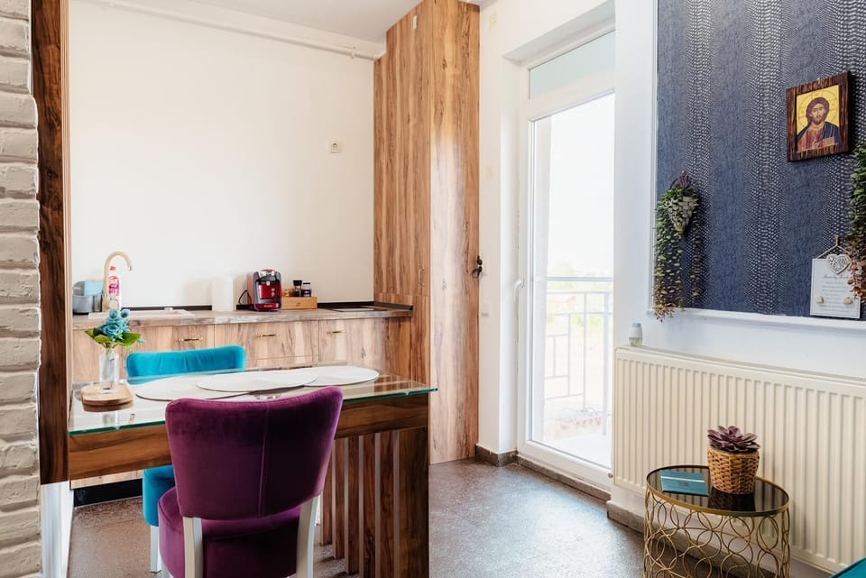 AZUR by AdrYana Apartment in Bucharest
