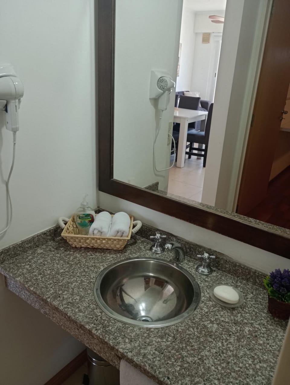 Colina Dom Apartment in Victoria