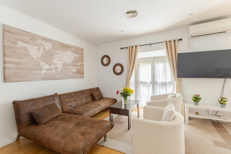 Living room, Bedroom