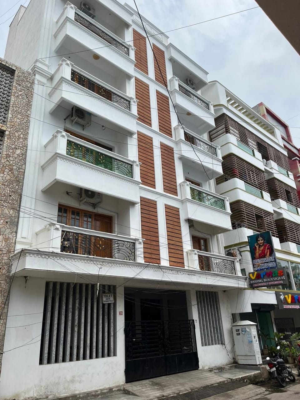Sapphire Luxury Apartment Apartment in Puducherry