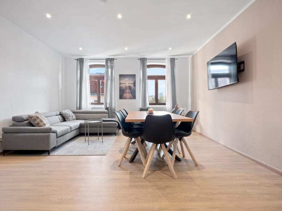 Place to sleep - Kassel: Direkt an der Uni Apartment in Kassel