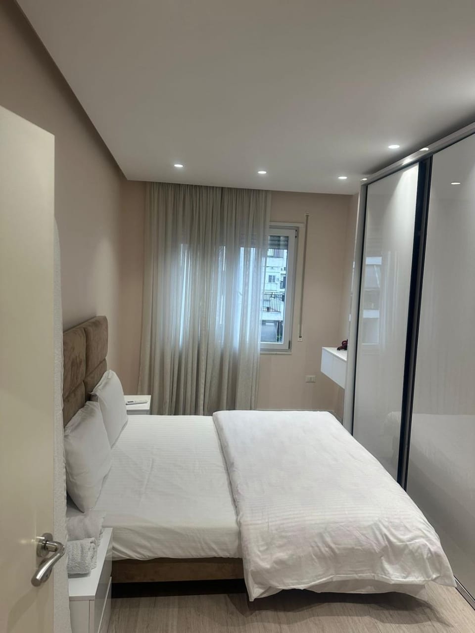 Daily Apartment Vila L Apartment in Tirana