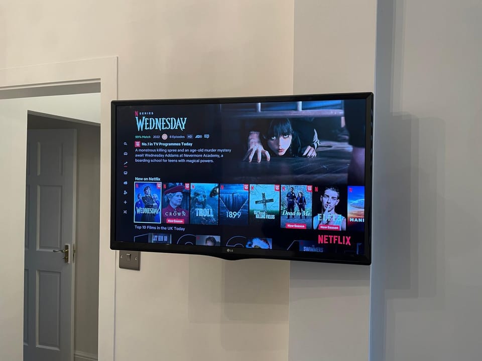 TV and multimedia, Evening entertainment