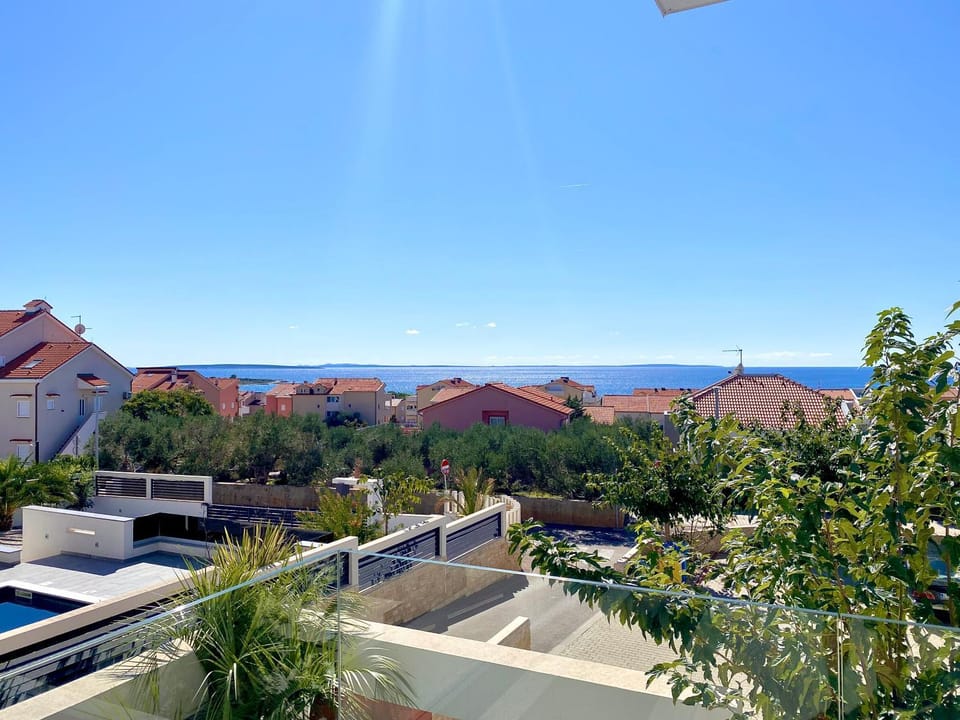 Day, Natural landscape, Beach, Garden view, Sea view, Street view, Sunrise, Sunset