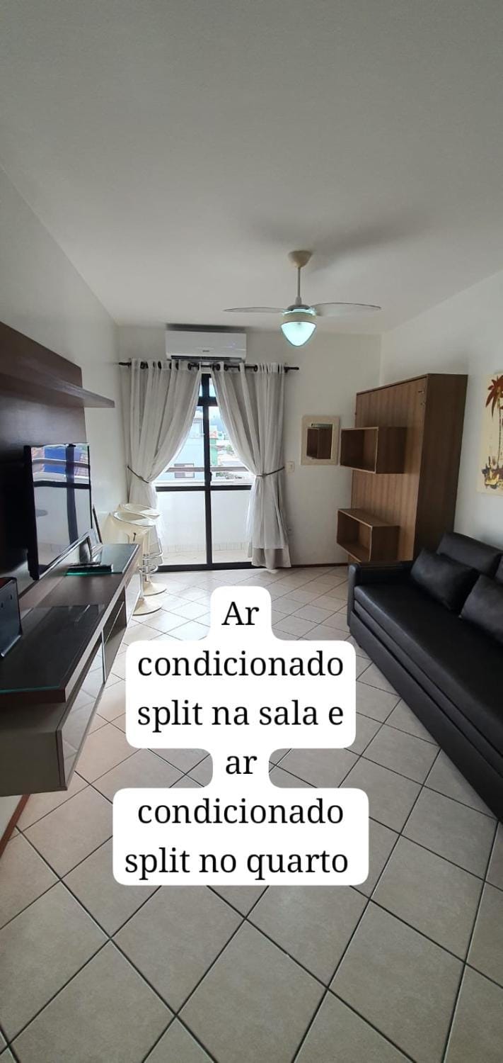 Apartamento TOP no centrinho da praia 01 quarto Apartment in Florianopolis