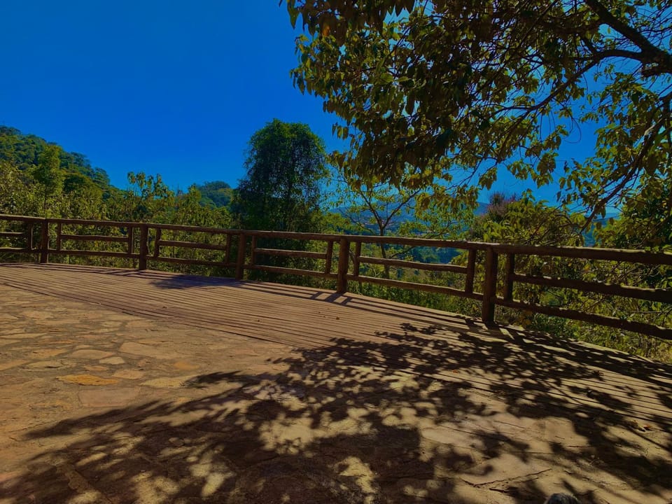 Mirante da Colina / Reserva Alto da Colina Chalet in State of Rio de Janeiro