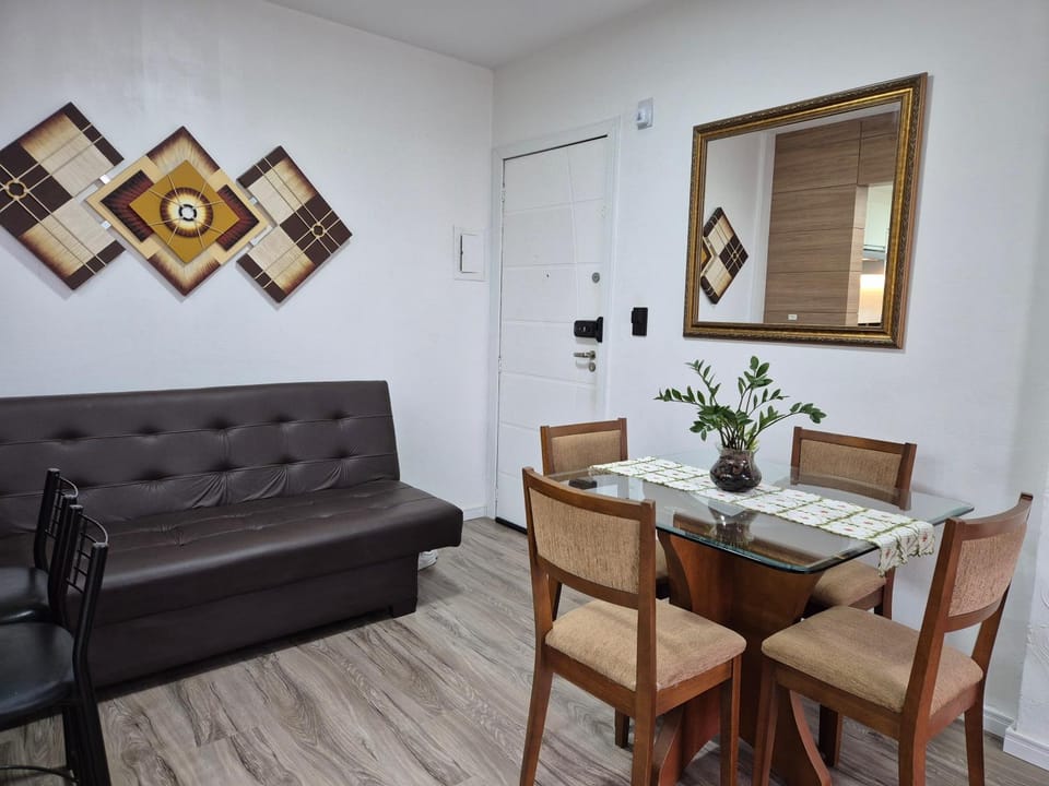 Apartamento TOP 2 quartos e 2 vagas garagem Apartment in Camboriú