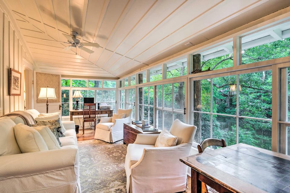 Waterfront Home w/ Boat Dock on Mirror Lake! House in Highlands