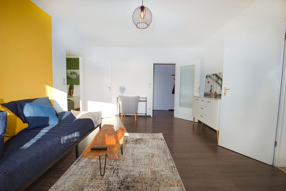 Living room, Business facilities