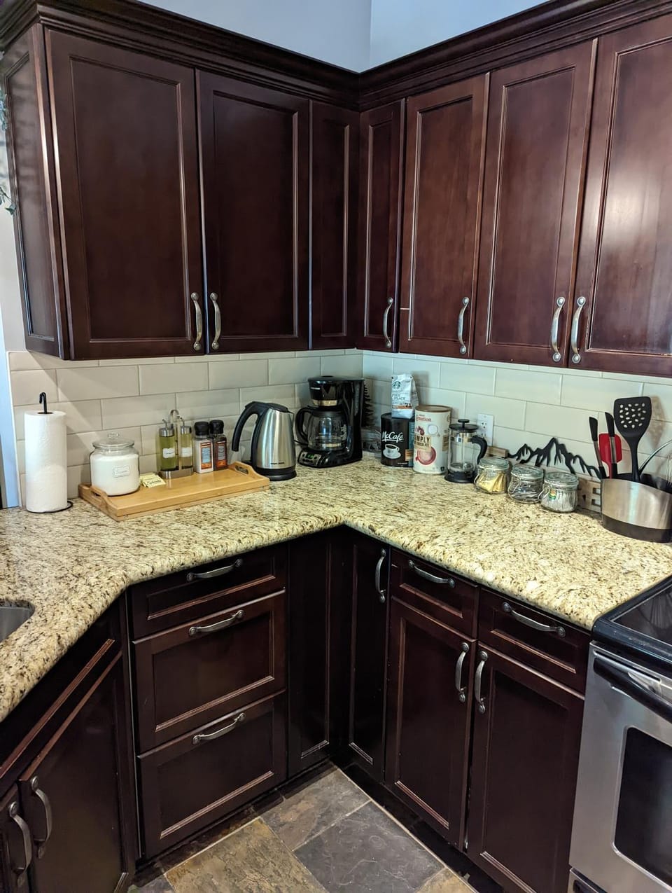 Coffee/tea facilities, Kitchen or kitchenette