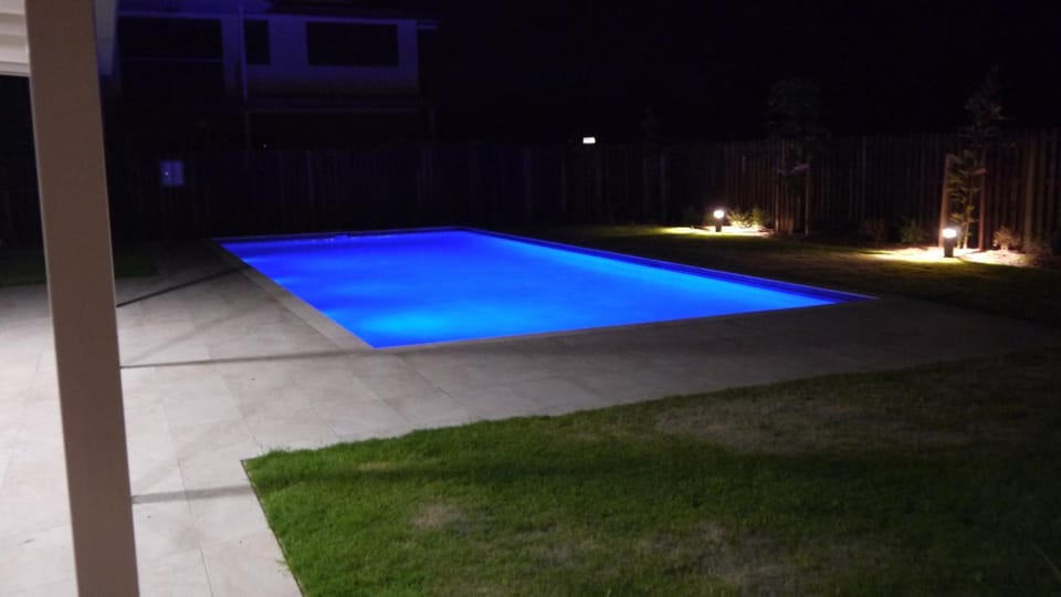 Swimming pool, Swimming pool