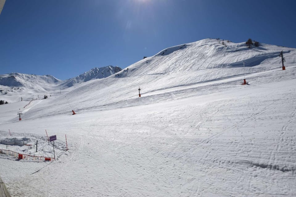 Skiing