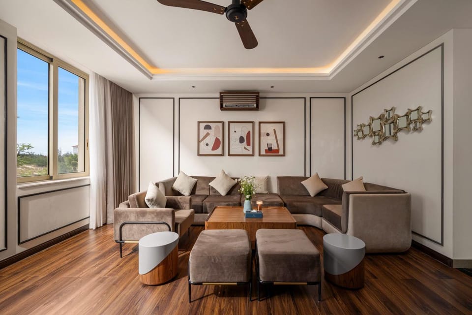 Regal House Hoang Van Hotel in Laos