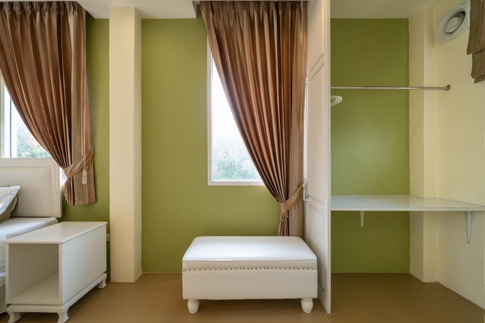 Banlomnow Hotel in Thailand