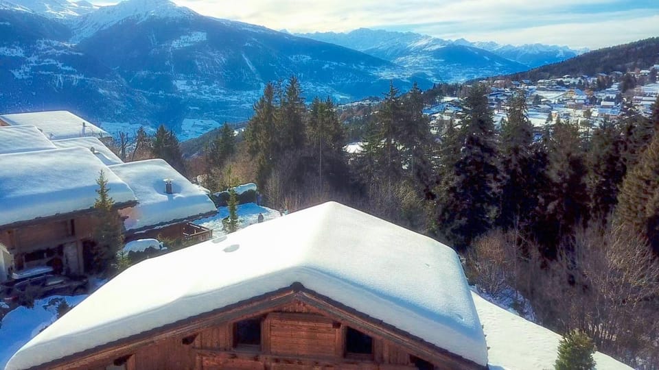 Chalet El Condor Chalet in Crans-Montana