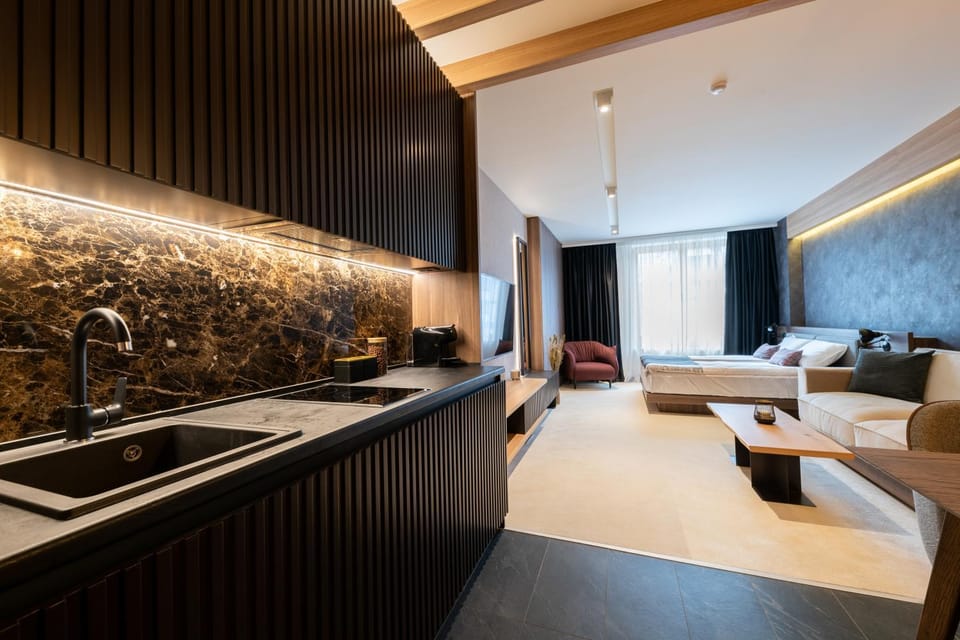 Bedroom, VIP, kitchen