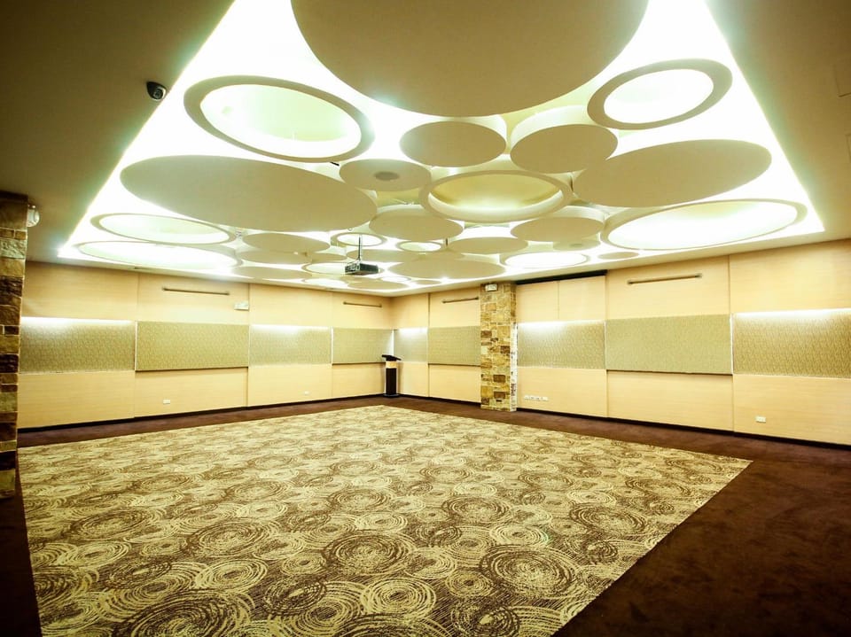 Banquet/Function facilities