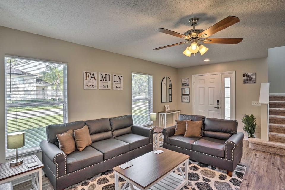 Southern Dunes Golf Home: Pool & Covered Patio House in Haines City
