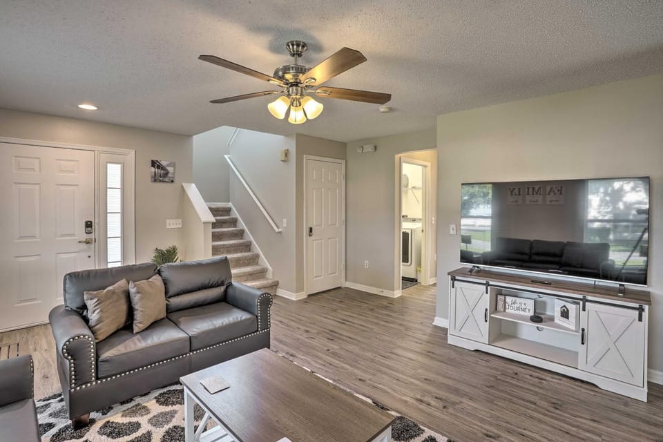 Private Pool & Golf Home: ~20 Mi to Disney World! House in Haines City