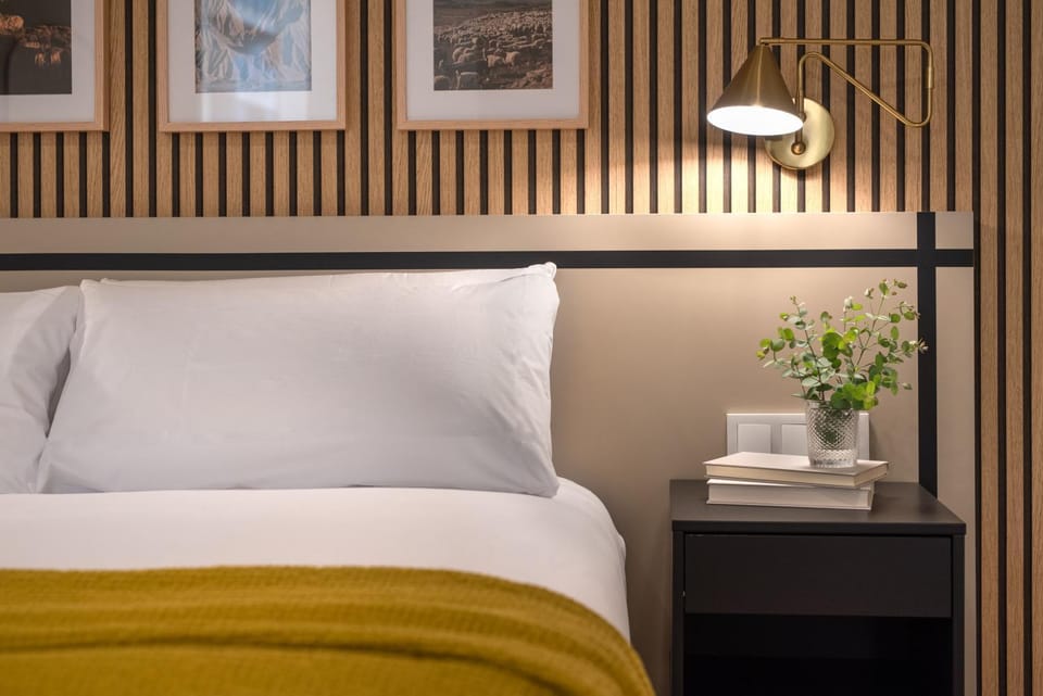 Bed, Bedroom