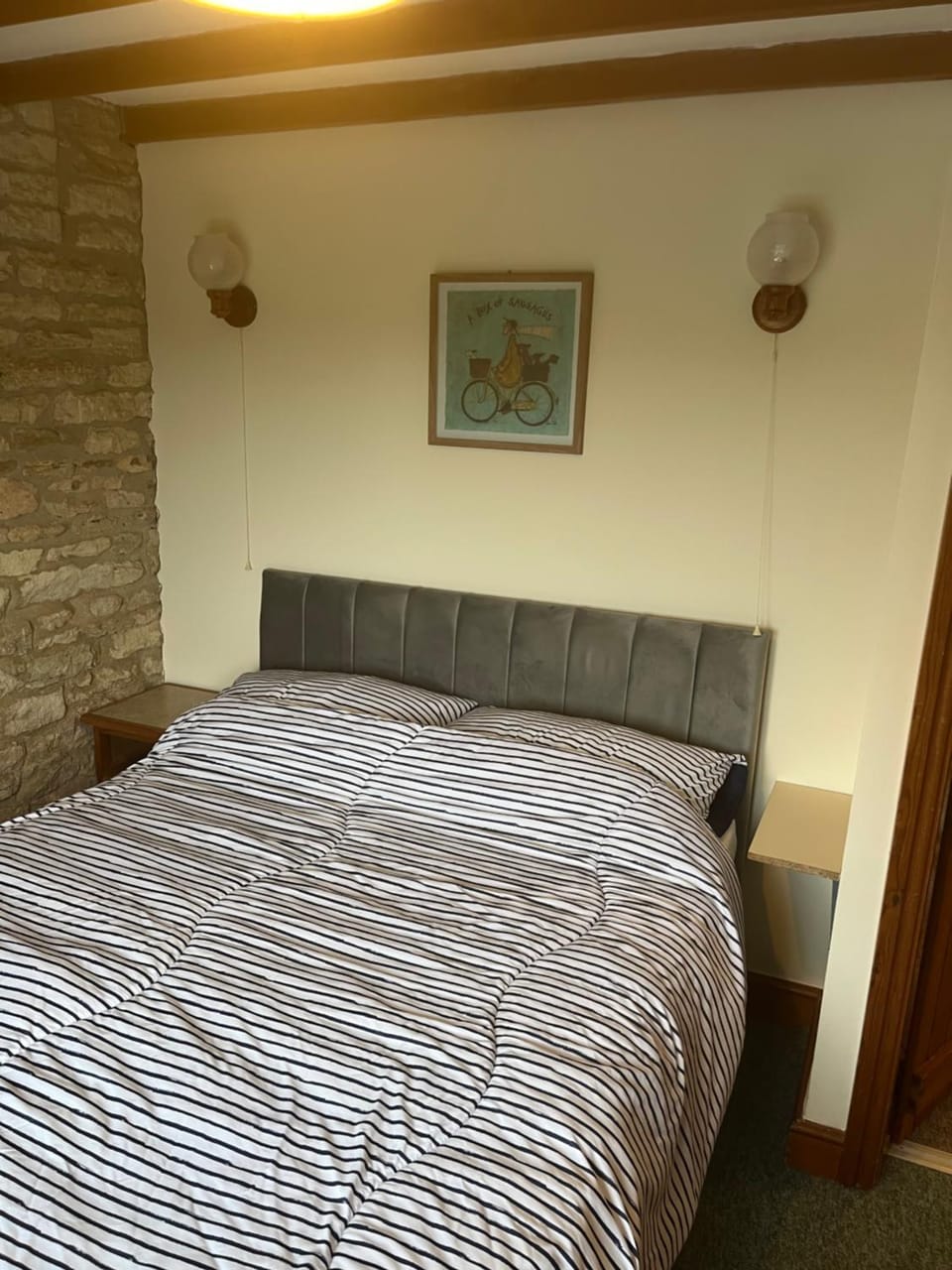 Thames Cottage, Old Mill Farm, Cotswold Water Park House in Cotswold District