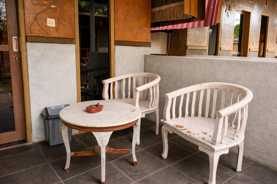 View (from property/room), Balcony/Terrace, Seating area