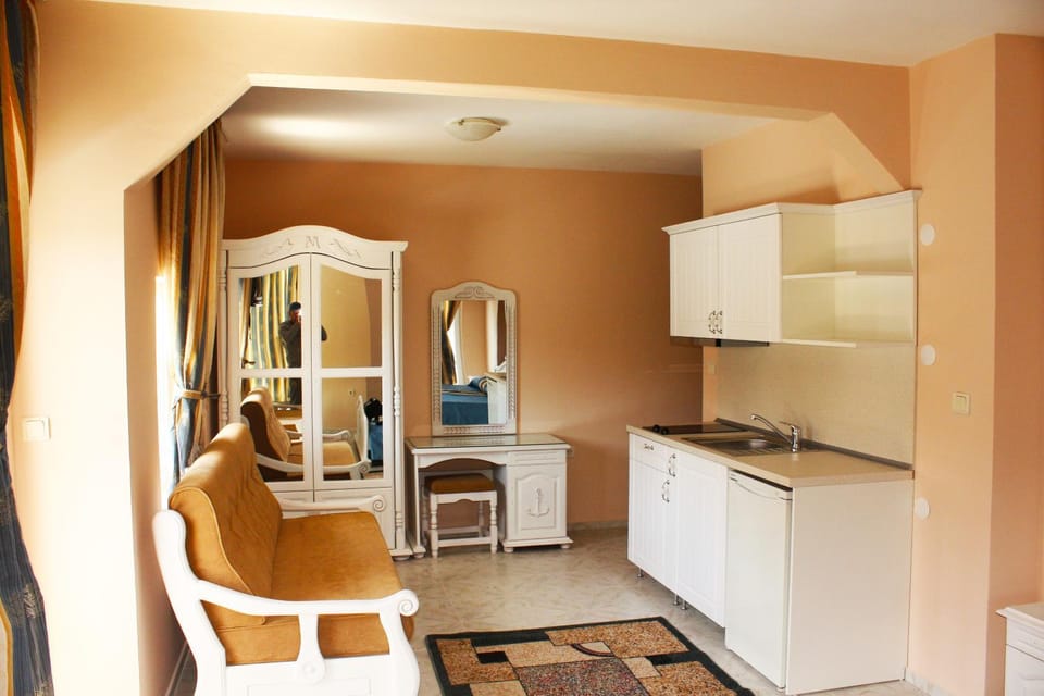 Balcony/Terrace, Bedroom
