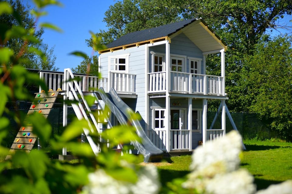 Property building, Children play ground, Children play ground, Garden, Garden view, children