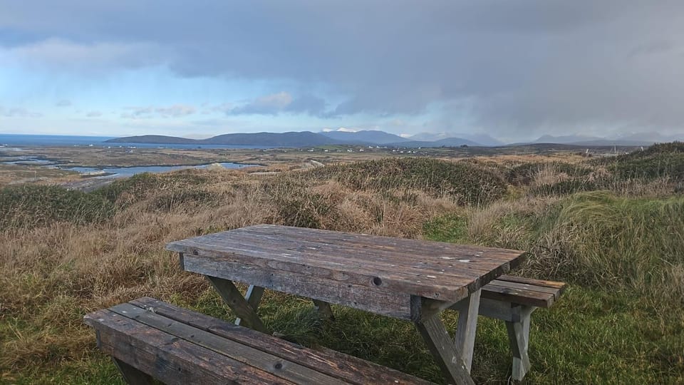 Drop Anchor House, Spacious 3 bedroom apartment, fabulous sea views Apartment in County Mayo