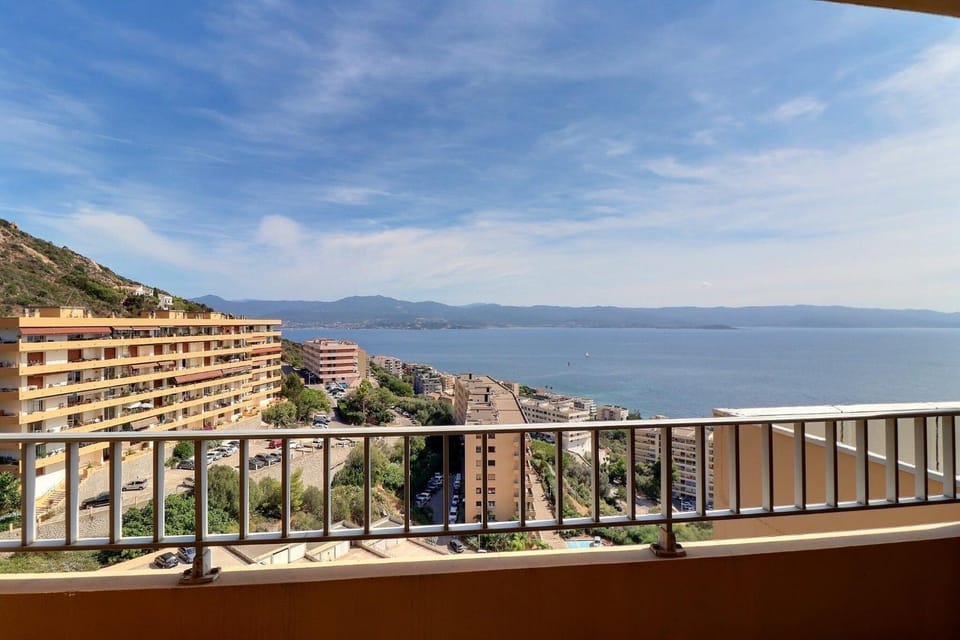 Day, View (from property/room), Balcony/Terrace, Mountain view, Sea view