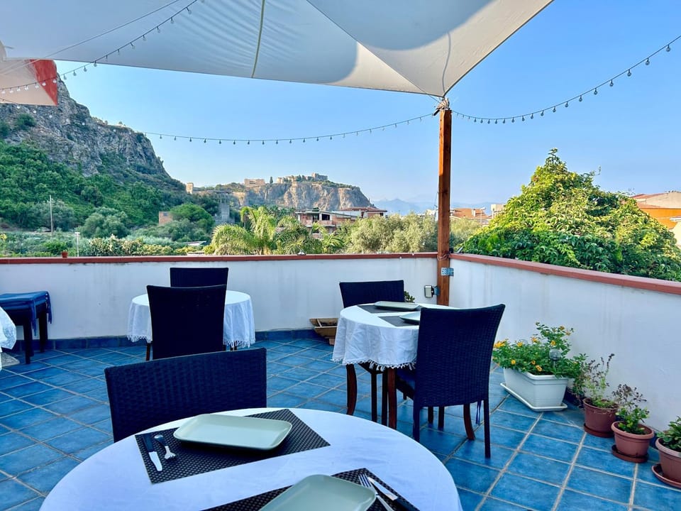 B&B Villa Rodriguez Bed and Breakfast in Milazzo
