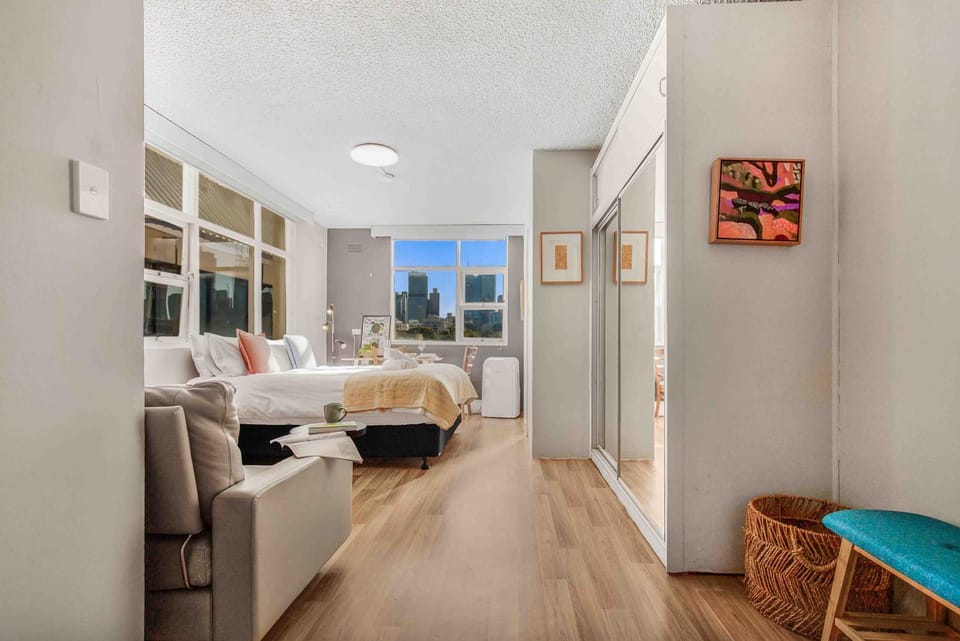 City View Studio Apartment in Sydney