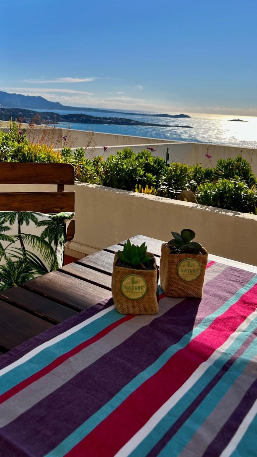 View (from property/room), Sea view, Sea view
