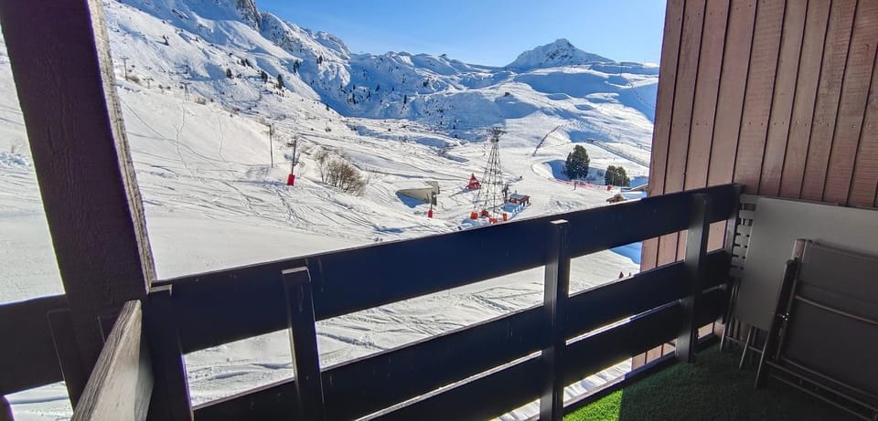 View (from property/room), Balcony/Terrace, Balcony/Terrace, Mountain view, Mountain view