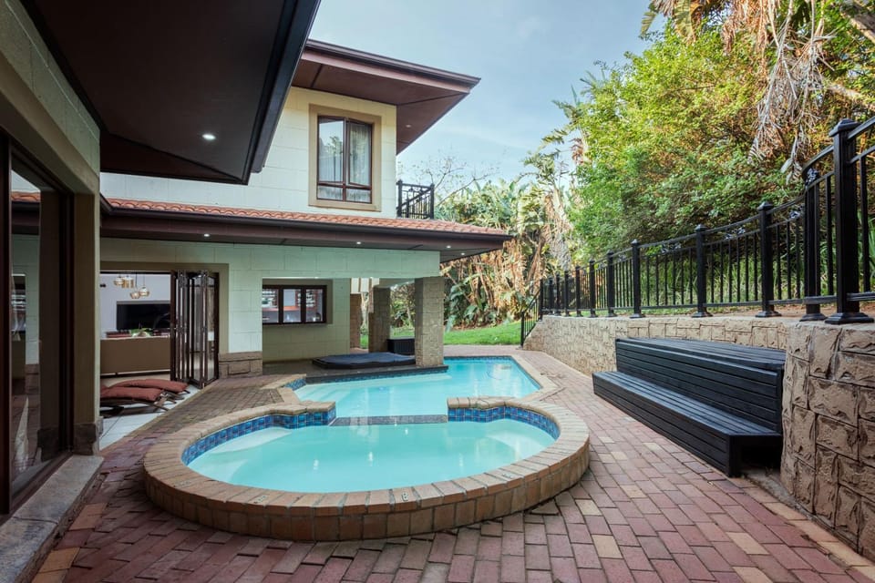 9 The Pin – Zimbali 6 Bedroom Villa in Dolphin Coast