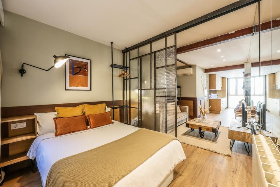 Bed, Photo of the whole room, Bedroom, wardrobe