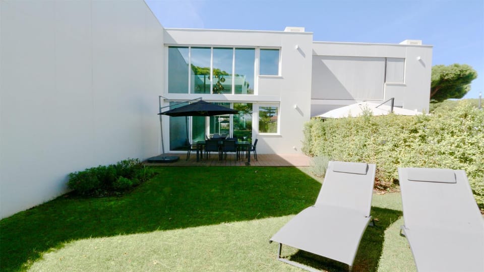 Garden, Garden view, sunbed