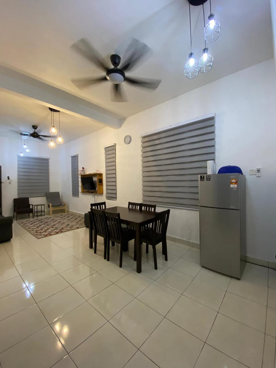 Kitchen or kitchenette, Living room, Seating area, fireplace