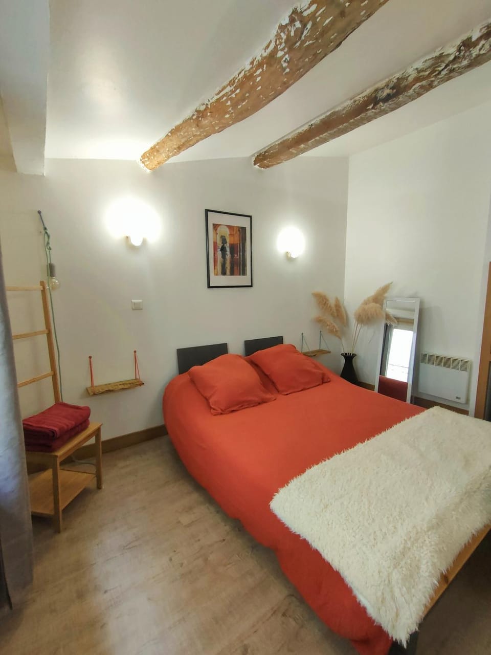 Maison de ville au coeur du centre historique, parking gratuit House in Apt